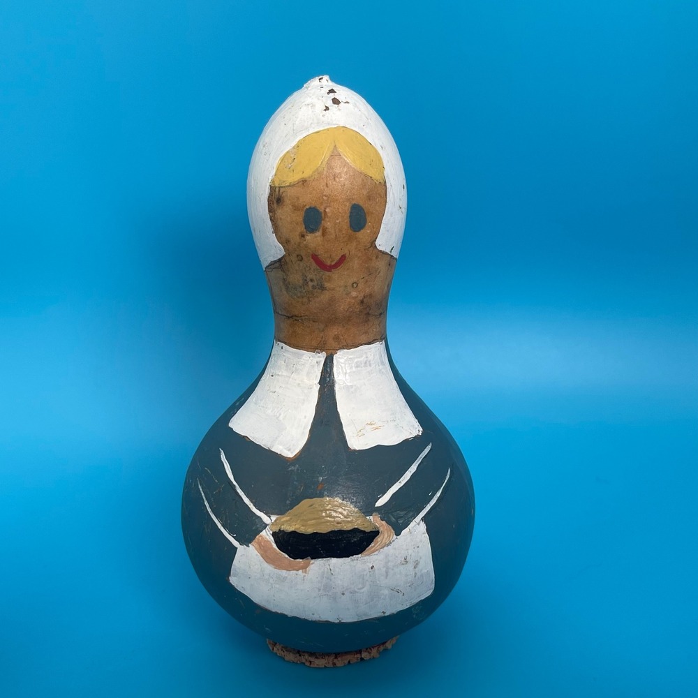 Vintage Hand Painted Pilgrim Gourd Figurines 4 Multicolor Thanksgiving Folk Art - Picture 5 of 8